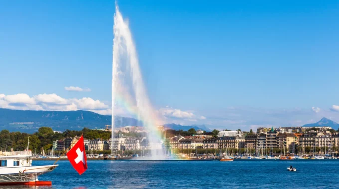 Le Lac Léman à Genève, Un Cadre Prisé Par Les Retraités Frontaliers Et Expatriés.