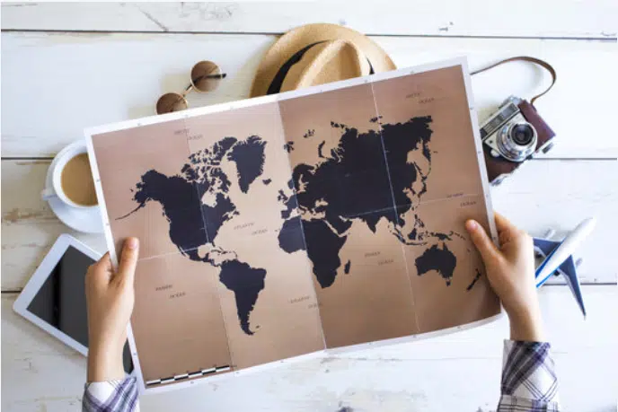 Carte du monde illustrant la retraite des salariés expatriés